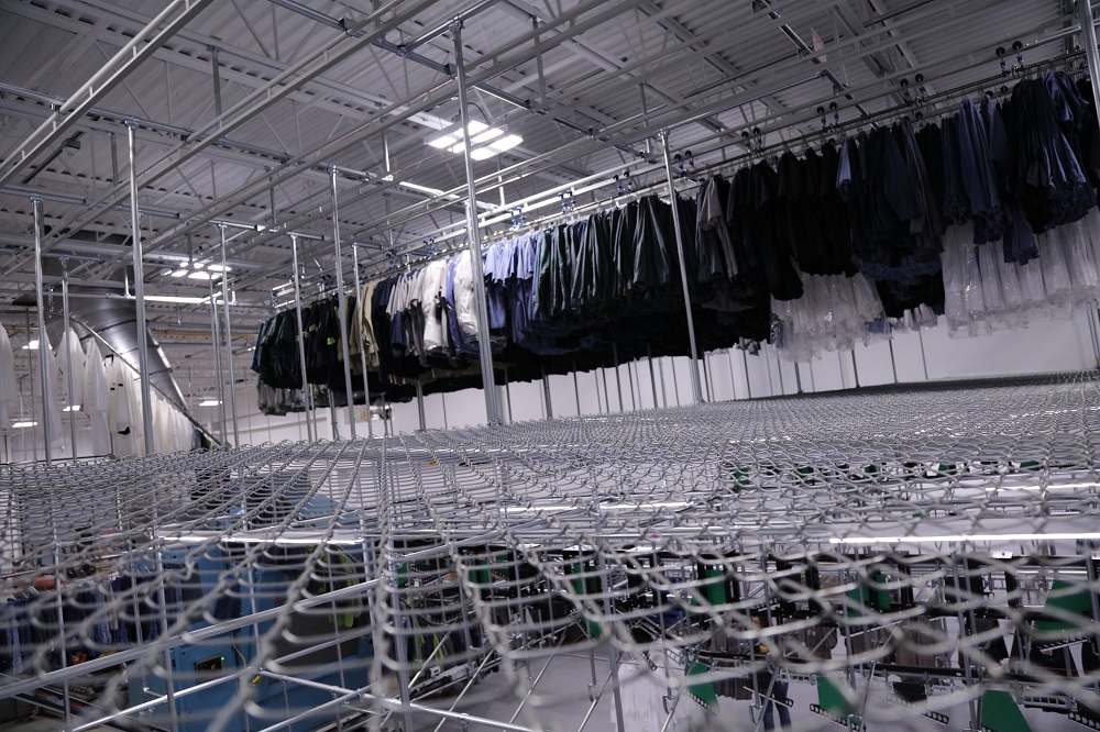 Unlocking the Secrets of Garment On Hanger Sortation System to Maximize Efficiency and Save Costs in Your Warehouse Operations